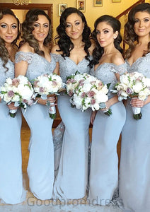 Off-The-Shoulder Sweep Train Sheath/Column Bridesmaid Dresseses With Lace Appliqued Victoria HDOP0025501