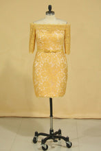 Load image into Gallery viewer, Plus Size Gold Mother Of The Bride Dresses Boat Neck Half Sleeve Lace Sheath