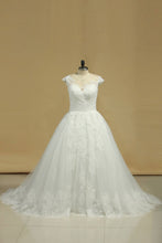 Load image into Gallery viewer, Scoop Wedding Dresses Tulle With Applique Court Train A Line